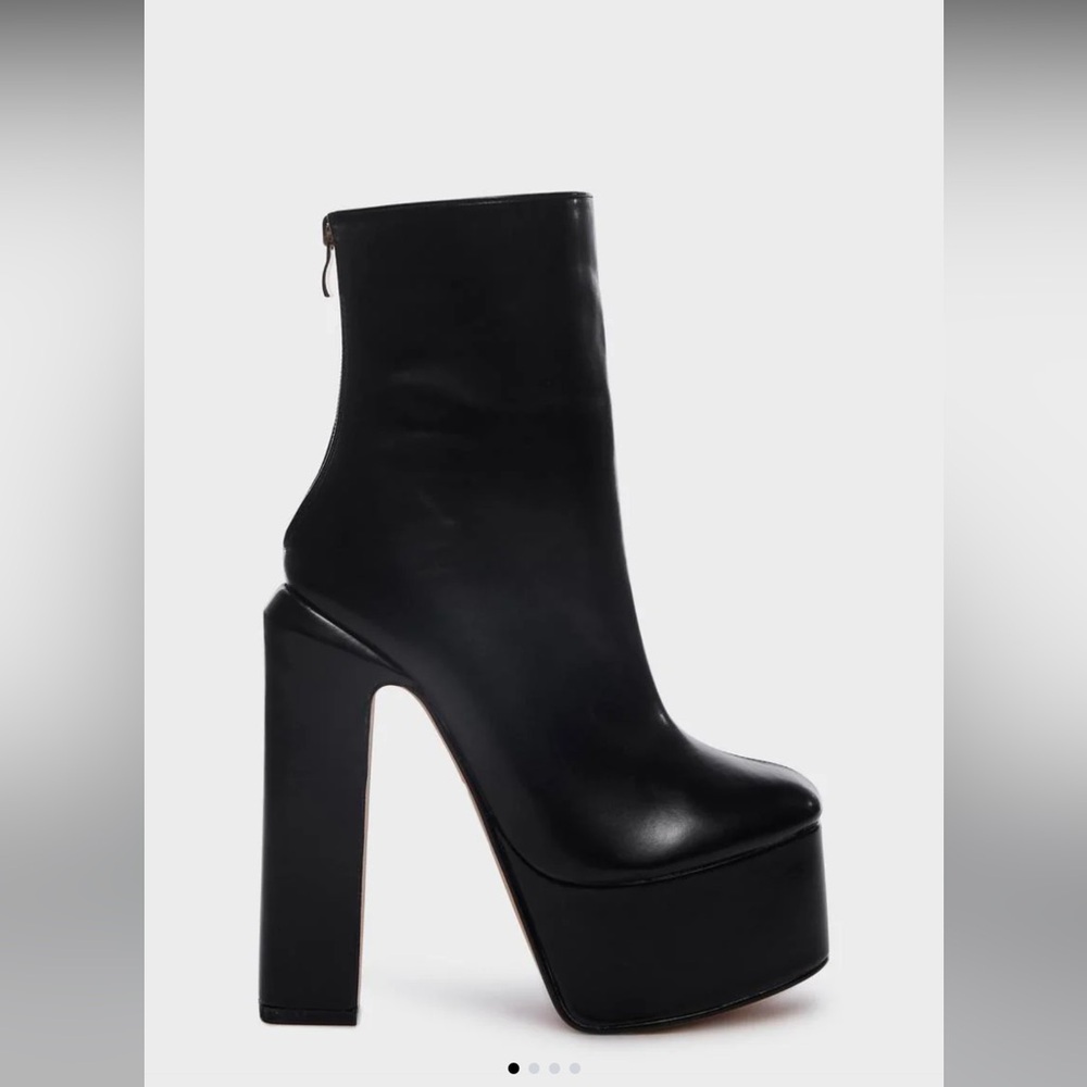 Litten Platform Boots Size 8